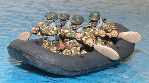 Game Miniatures -  Alamo Scouts  Raft and Paddlers