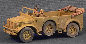 German-AFV Horch 1A Staff Car with 2 crew & Canopy